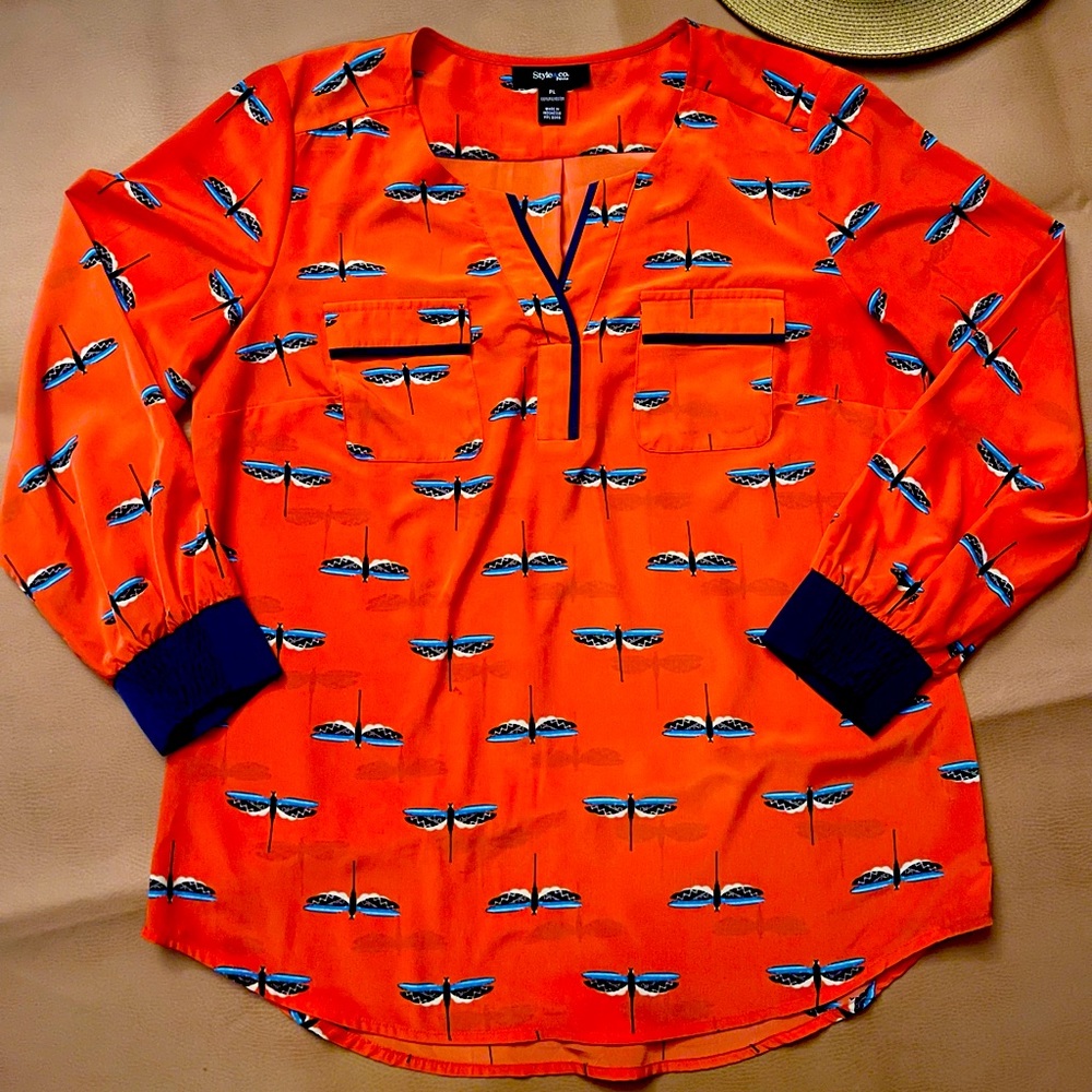 Style & Co bright pink blouse with dragonfly print. Size PL